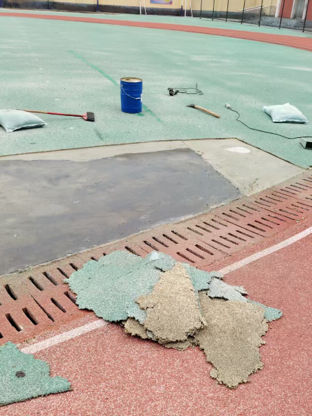 四平球场翻新维修补、球场翻新修补改造